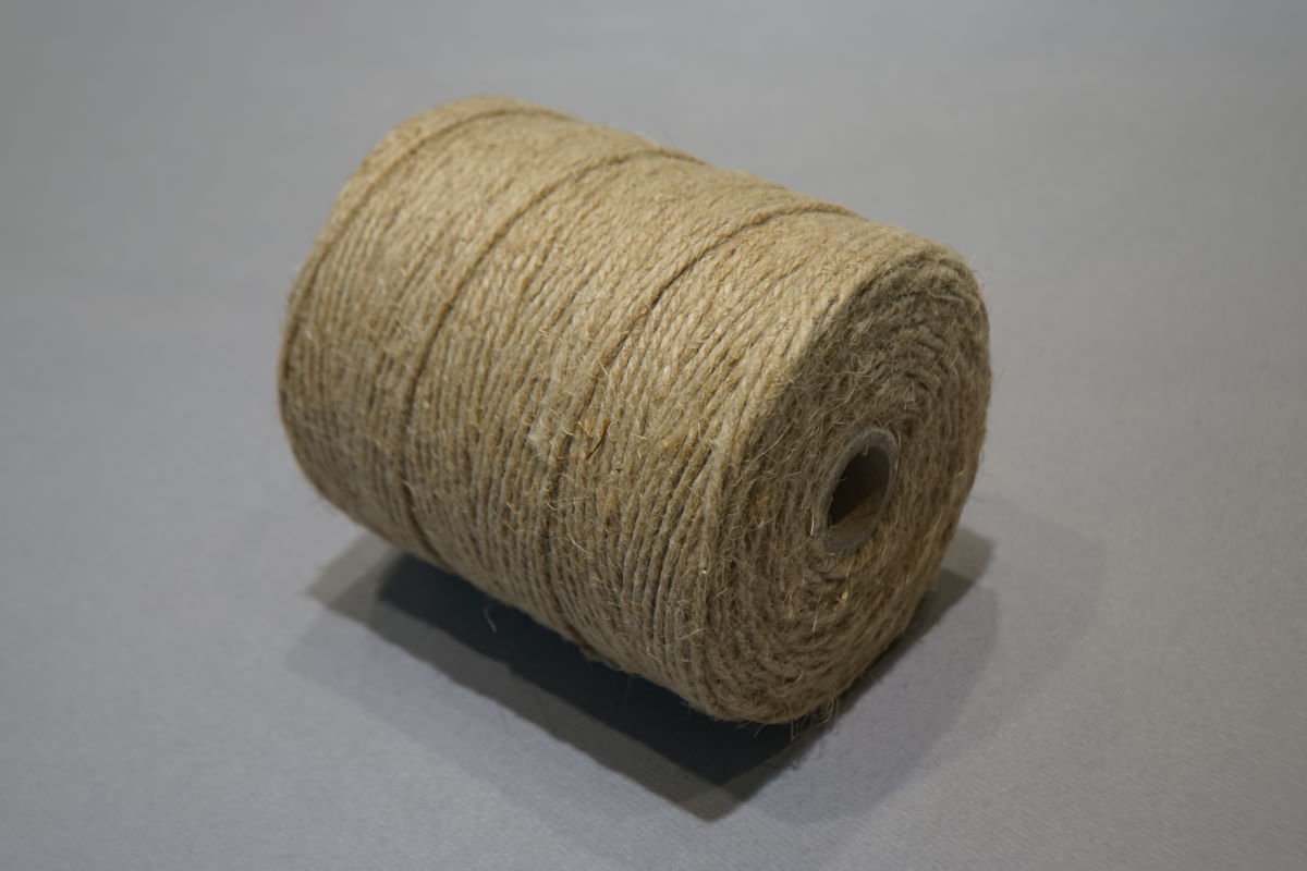 Vlastouw LLB 4/12 - bobijnen 1 kg.  